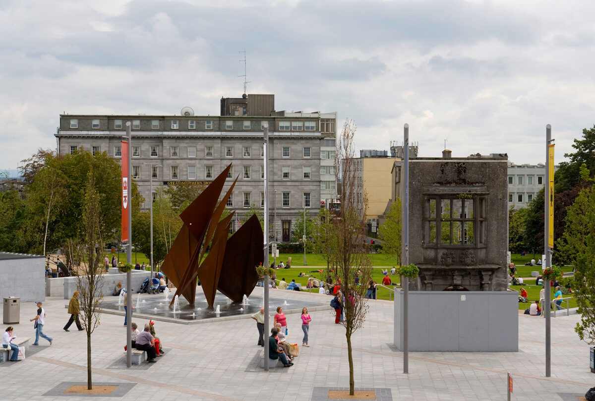 Galway Eyre Square Kennedy Park